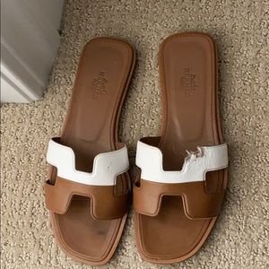 Hermès Sandals size 35